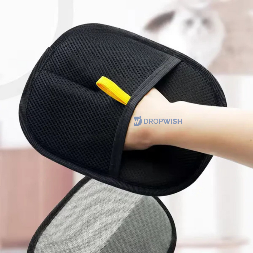 DW™ Pet Hair Removing Glove